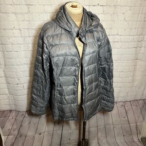 Gray Puffer Jacket with Hood Heat keeper packable